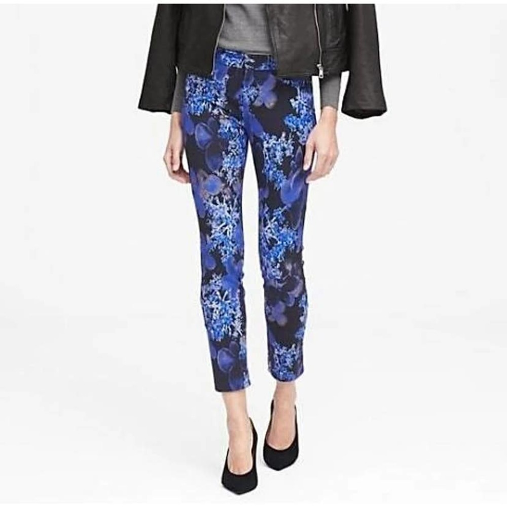 Banana Republic Women's Blue Floral Print Sloan Pants 6
